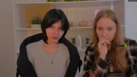 Snapshot of miraella chatting on October 2025 08:24:02 AM Mira online show from October 2025 08:24:02 AM