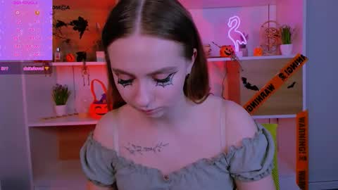 Snapshot of miraella chatting on October 2025 01:50:01 AM Mira online show from October 2025 01:50:01 AM