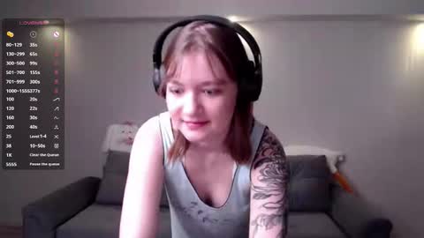 Snapshot of mirakissss chatting on February 2026 09:15:02 PM Mira online show from February 2026 09:15:02 PM