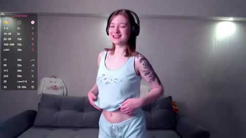 Snapshot of mirakissss chatting on March 2026 10:12:01 PM Mira online show from March 2026 10:12:01 PM