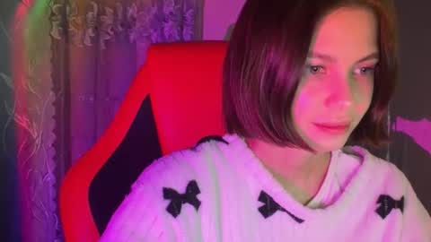 MiraLaPics online show from April 2026 07:34:02 PM