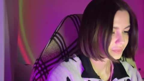 MiraLaPics online show from April 2026 09:53:01 PM