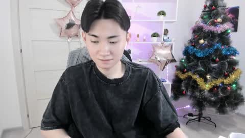              online show from December 2024 04:54:02 AM