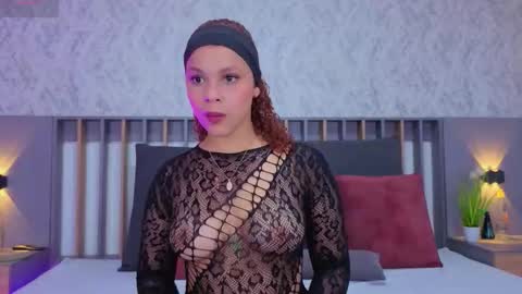 Miranda online show from November 2025 10:53:02 PM