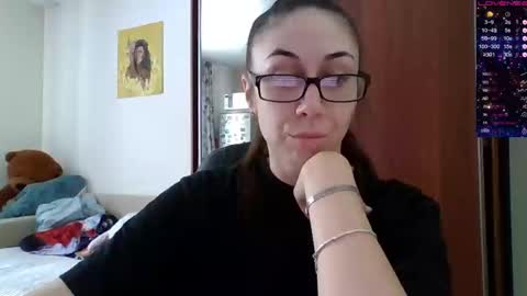 Snapshot of miranda_wish chatting on March 2025 07:54:02 AM MIRANDA online show from March 2025 07:54:02 AM