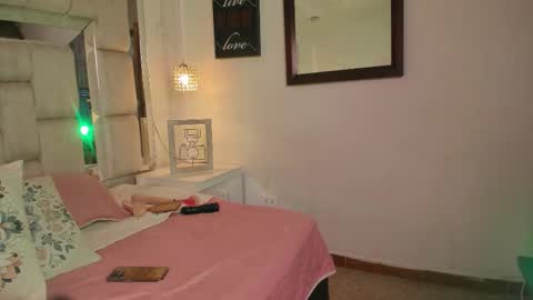 Miranda online show from December 2025 02:35:01 PM