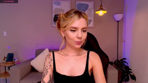 Miranda Shaw online show from January 2025 11:49:02 PM