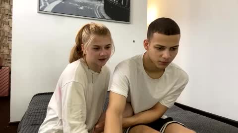 Snapshot of mirelcouple chatting on April 2026 11:22:02 AM mirelcouple online show from April 2026 11:22:02 AM