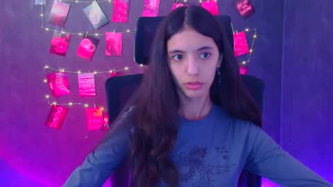 Snapshot of miri_miss chatting on April 2026 11:11:01 AM Miri online show from April 2026 11:11:01 AM