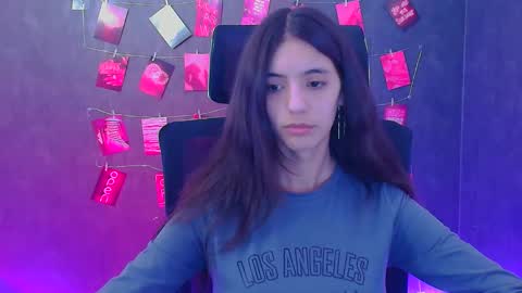 Snapshot of miri_miss chatting on April 2026 11:52:02 AM Miri online show from April 2026 11:52:02 AM