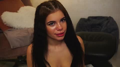 MiriamHazel online show from December 2024 11:39:02 AM