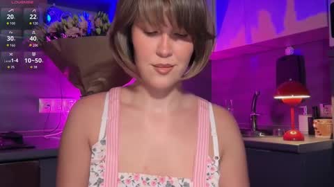 Shelley online show from March 2026 05:44:01 AM