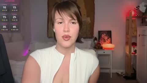 Shelley online show from July 2026 03:03:01 PM