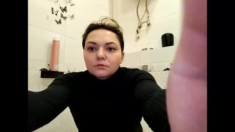 Misisssex online show from December 2025 12:37:02 AM