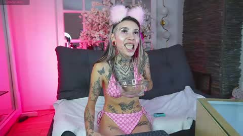 Snapshot of miss___angel chatting on May 2026 11:16:02 AM miss___angel online show from May 2026 11:16:02 AM
