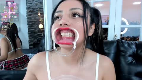 Snapshot of miss__anastasia chatting on January 2025 02:19:01 PM Anastisia online show from January 2025 02:19:01 PM