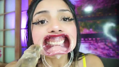 Snapshot of miss__anastasia chatting on February 2025 02:33:01 PM Anastisia online show from February 2025 02:33:01 PM