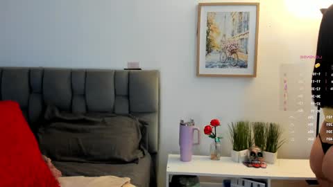 Snapshot of miss__jones_ chatting on April 2026 09:56:02 PM miss__jones_ online show from April 2026 09:56:02 PM