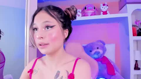 Snapshot of miss__lunna chatting on September 2025 11:04:01 AM Lunna online show from September 2025 11:04:01 AM