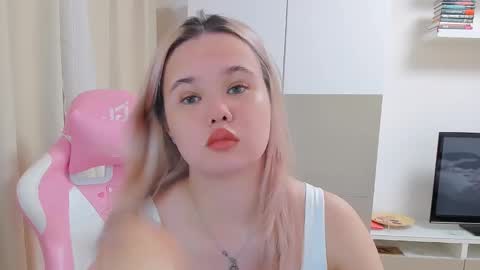 miss__selena online show from February 2025 06:48:02 PM