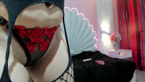 Snapshot of miss__star_ chatting on April 2026 05:41:02 PM miss__star_ online show from April 2026 05:41:02 PM