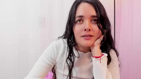    online show from January 2025 04:48:02 PM