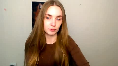 Angelina online show from April 2026 07:01:01 AM