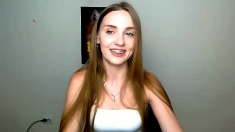 Snapshot of miss_angelina_ chatting on June 2026 05:53:02 AM Angelina online show from June 2026 05:53:02 AM
