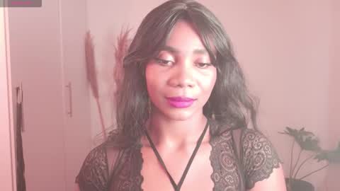 Snapshot of miss_benz chatting on November 2025 01:11:01 PM miss_benz online show from November 2025 01:11:01 PM