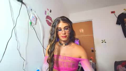 Snapshot of miss_channellx chatting on May 2026 05:48:01 AM miss_channellx online show from May 2026 05:48:01 AM