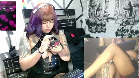 Snapshot of miss_clover chatting on April 2026 09:58:02 AM miss_clover online show from April 2026 09:58:02 AM