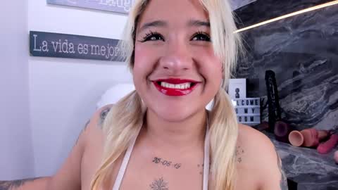 Danika online show from January 2025 11:05:02 AM