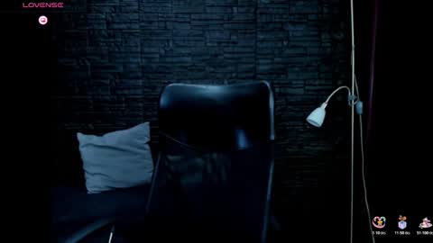 miss_dior1 online show from February 2026 12:57:02 PM