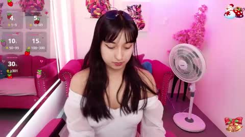 Melanie online show from November 2025 01:10:01 PM