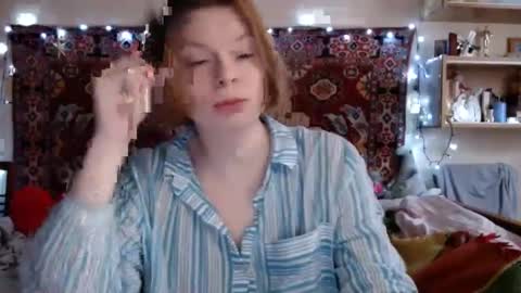 Elis online show from February 2025 12:14:02 PM