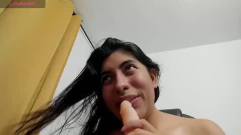 miss_eylens online show from March 2026 12:15:01 AM