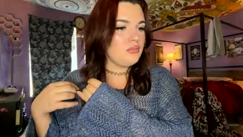 miss_honeypotpie online show from August 2026 10:02:01 PM