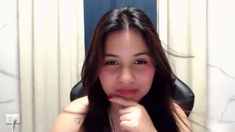 miss_innocent18 online show from April 2026 06:02:01 PM