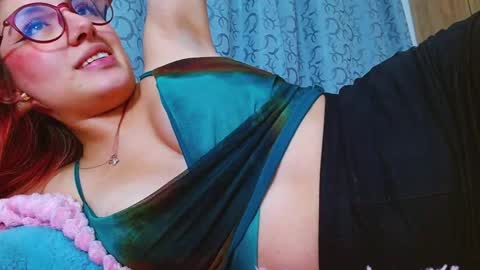 Isabella online show from December 2024 12:18:01 AM