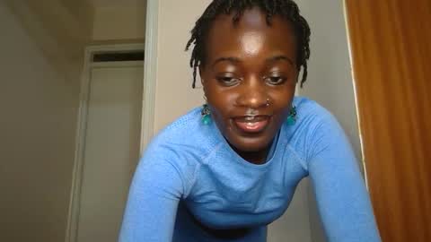 SensuElle  WHAT I DONT SHOW HERE... YOULL ONLY SEE IN PRIVATE  online show from November 2025 01:33:02 PM