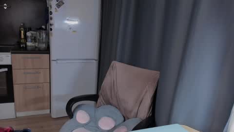 Jess online show from February 2025 01:19:02 PM