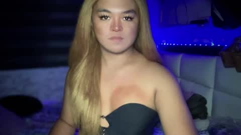 Snapshot of miss_josefy_xxx chatting on April 2026 01:00:02 AM miss_josefy_xxx online show from April 2026 01:00:02 AM