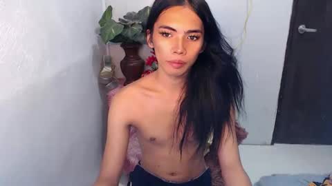 julie online show from April 2026 04:57:01 AM