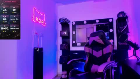 Snapshot of miss_kittyn chatting on June 2026 06:45:01 PM Miss Kittyn online show from June 2026 06:45:01 PM