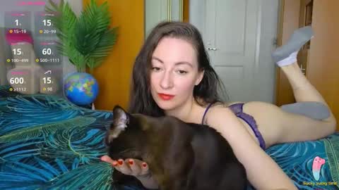 Snapshot of miss_leee chatting on September 2025 11:21:02 AM Laura online show from September 2025 11:21:02 AM