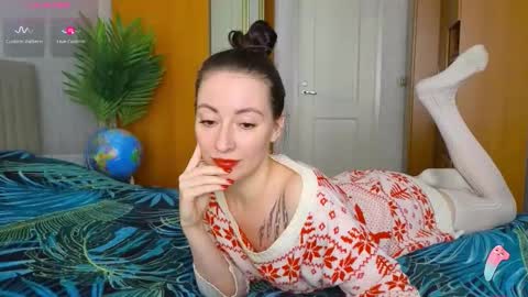 Snapshot of miss_leee chatting on September 2025 09:57:02 AM Laura online show from September 2025 09:57:02 AM