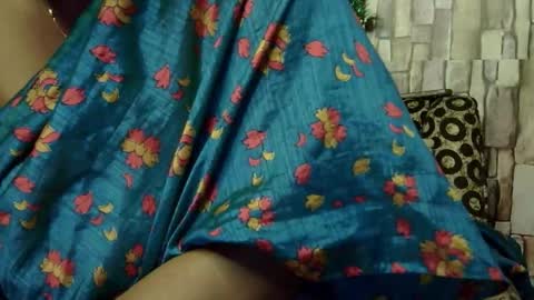 Snapshot of miss_mahi69 chatting on September 2025 06:21:01 PM Mahi online show from September 2025 06:21:01 PM