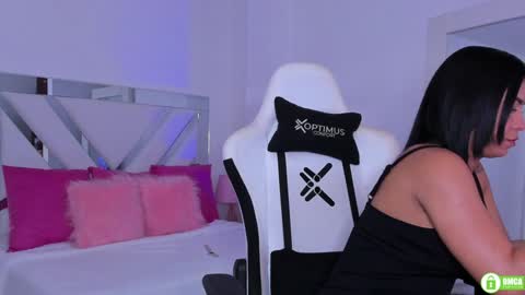   online show from January 2025 08:30:02 PM