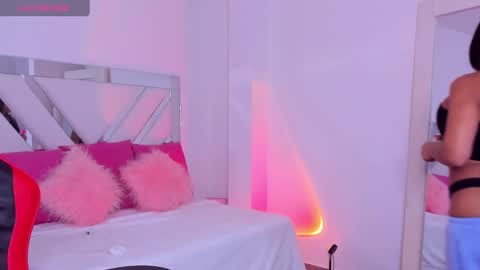   online show from March 2025 12:44:02 PM