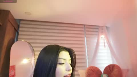 Snapshot of miss_meii chatting on April 2026 10:18:01 PM Alejandra online show from April 2026 10:18:01 PM
